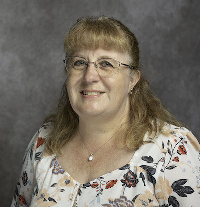 Julie Clark Headshot